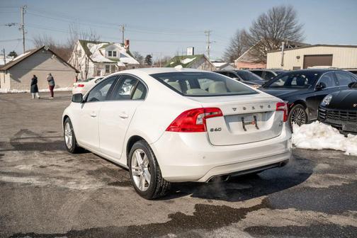 2015 Volvo S60 T5 Platinum
