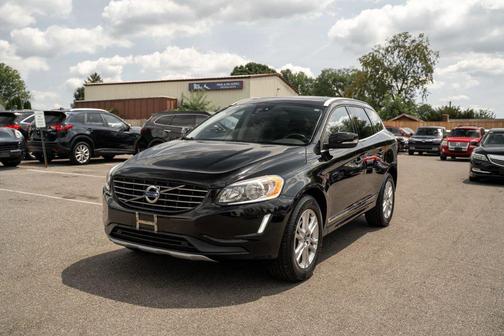 Black 2016 Volvo XC60 T5 Premier