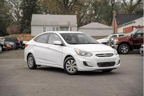 2015 Hyundai Accent GLS