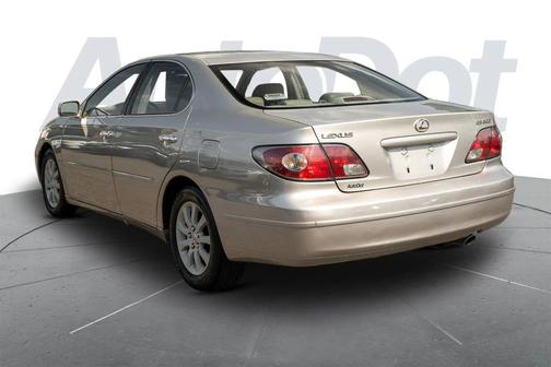 Millennium Silver Metallic 2003 Lexus ES 300 Base