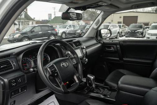 2018 Toyota 4Runner TRD Off Road Premium