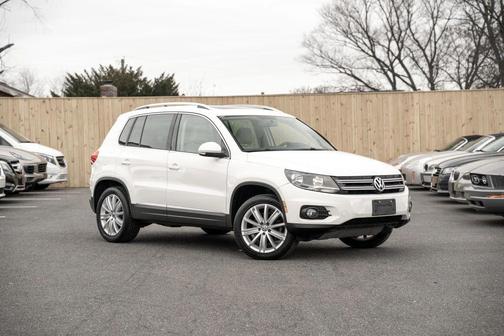 2014 Volkswagen Tiguan 2.0T SE 4MOTION