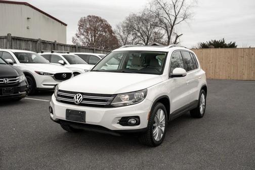 2014 Volkswagen Tiguan 2.0T SE 4MOTION