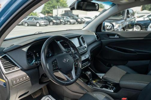 2016 Hyundai TUCSON Limited