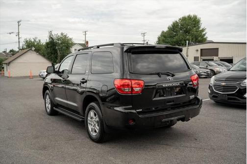 2014 Toyota Sequoia SR5