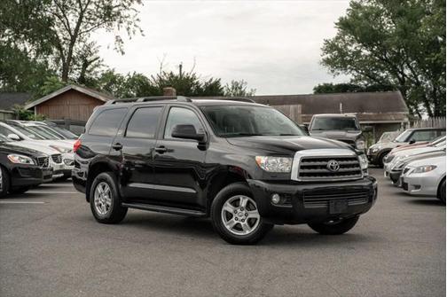 2014 Toyota Sequoia SR5
