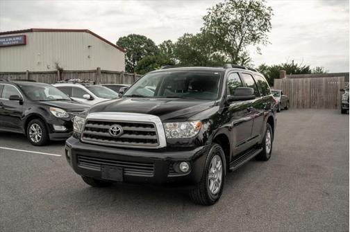 2014 Toyota Sequoia SR5