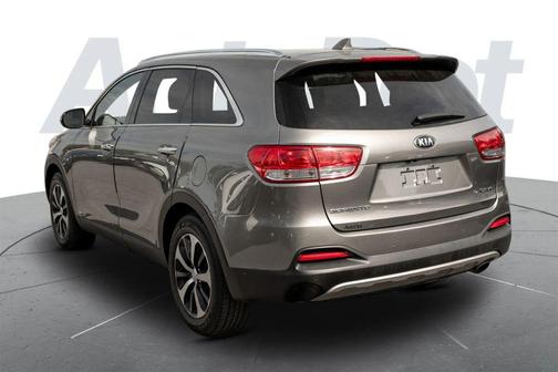 Titanium Silver 2017 Kia Sorento EX