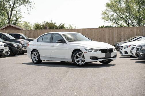 White 2013 BMW 328 328i Sedan 4D