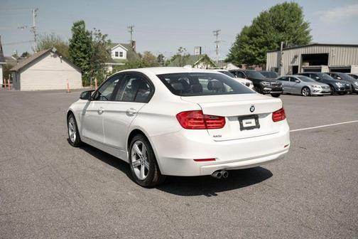 White 2013 BMW 328 328i Sedan 4D