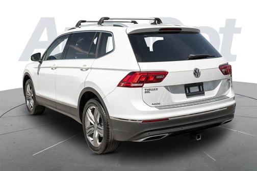 White 2019 Volkswagen Tiguan 2.0T SEL