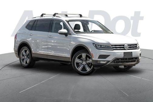 White 2019 Volkswagen Tiguan 2.0T SEL