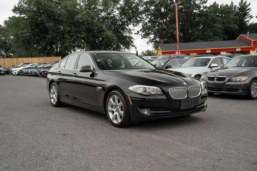 Black 2011 BMW 550 xDrive