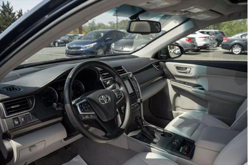 2016 Toyota Camry XLE