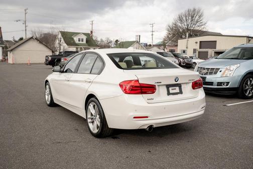 2017 BMW 320 i