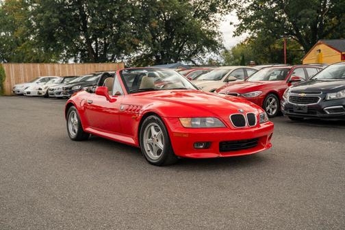 Red 1999 BMW Z3 2.3 Roadster