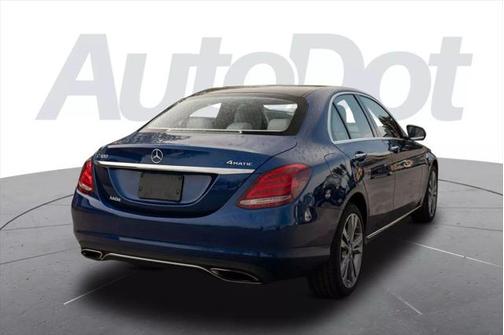 2017 Mercedes-Benz C-Class 4MATIC