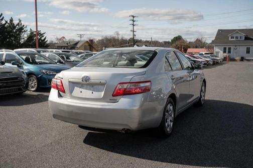 2009 Toyota Camry Sedan 4D