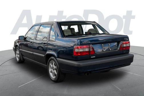 1995 Volvo 850 GLT Sedan 4D