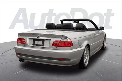 2005 BMW 330 330Ci Convertible 2D