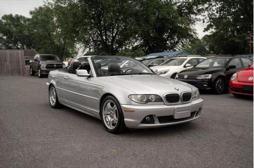 2005 BMW 330 330Ci Convertible 2D