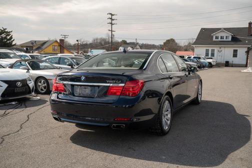 2009 BMW 750 Li