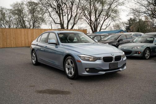 Blue 2014 BMW 320 i