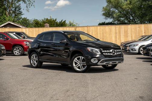 Black 2019 Mercedes-Benz GLA 250 4MATIC