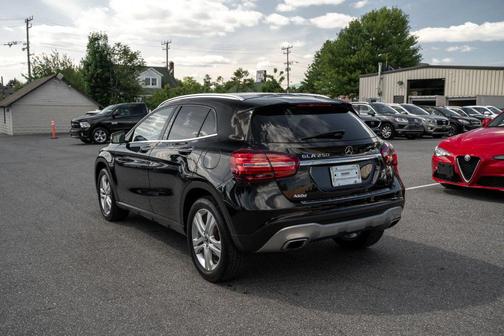 Black 2019 Mercedes-Benz GLA 250 4MATIC
