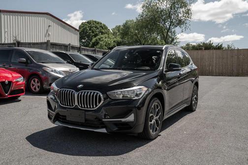 Black Sapphire Metallic 2020 BMW X1 xDrive28i
