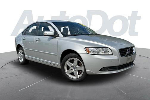 2008 Volvo S40 T5
