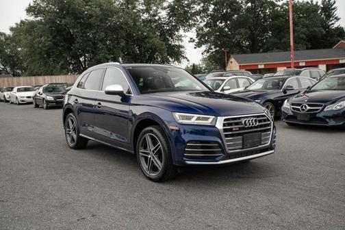 Navarra Blue Metallic 2019 Audi SQ5 3.0T Premium Plus
