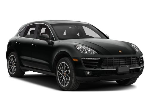 Volcano Grey Metallic 2017 Porsche Macan Macan Sport Edition