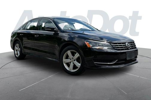 Black 2013 Volkswagen Passat 2.0 TDI SE w/ Sunroof