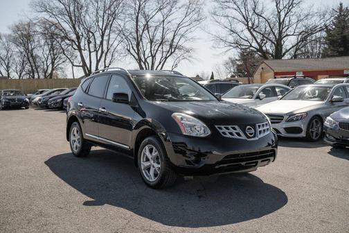 2011 Nissan Rogue SV