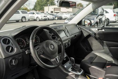 2017 Volkswagen Tiguan 2.0T S 4MOTION