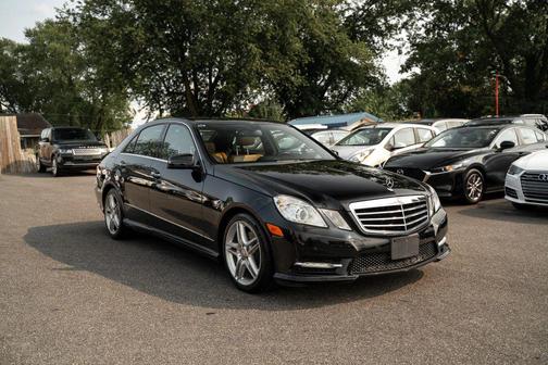 2013 Mercedes-Benz E-Class 4MATIC