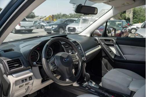 2014 Subaru Forester 2.5i