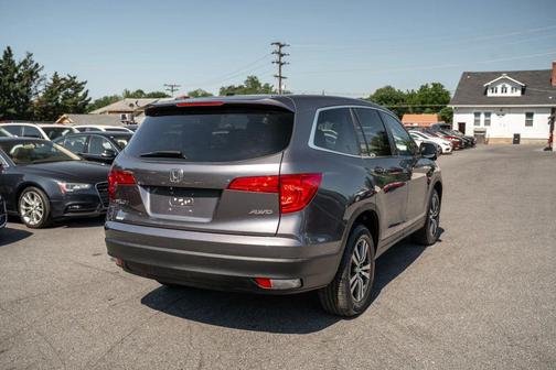 Modern Steel Metallic 2016 Honda Pilot EX-L