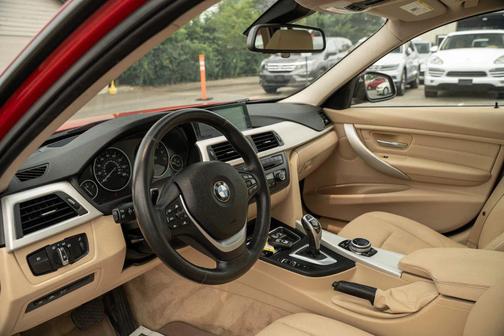 Melbourne Red Metallic 2014 BMW 328 xDrive