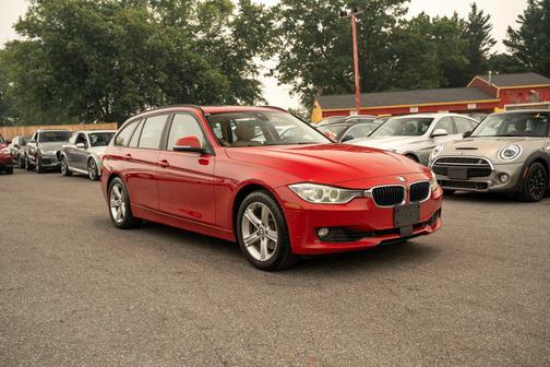 Melbourne Red Metallic 2014 BMW 328 xDrive