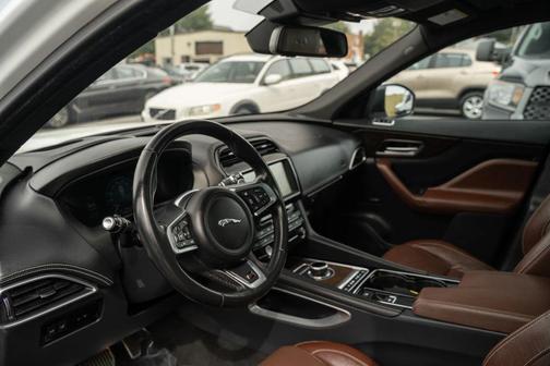 2017 Jaguar F-PACE S