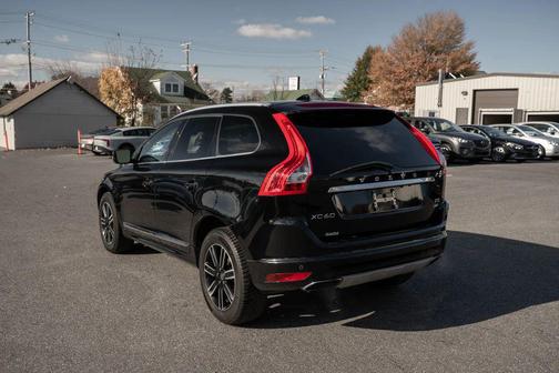 2016 Volvo XC60 T5 Platinum