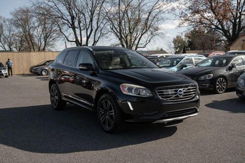 2016 Volvo XC60 T5 Platinum