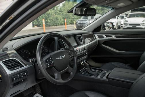 Caspian Black 2017 Genesis G80 3.8