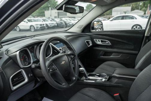 Ashen Gray Metallic 2013 Chevrolet Equinox LS