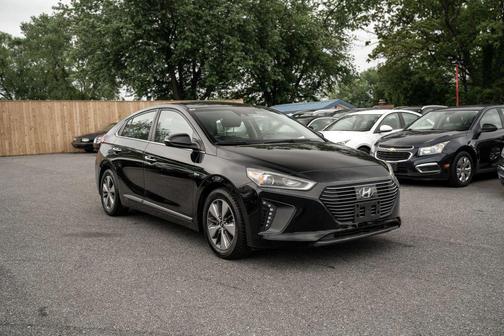 Black Noir Pearl 2019 Hyundai IONIQ Plug-In Hybrid Limited