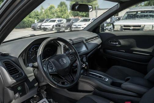 Modern Steel Metallic 2019 Honda HR-V Sport