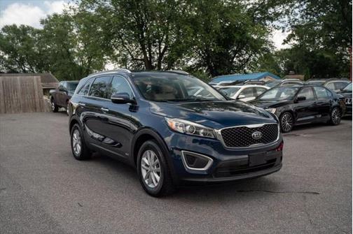 2017 Kia Sorento LX