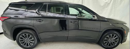 2022 Chevrolet Traverse RS